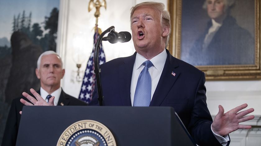 Trump gostava que a China tivesse dito antes o que estava a acontecer