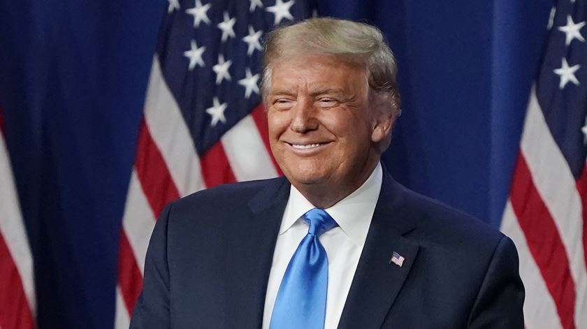 Trump na convenção nacional republicana em Charlotte, Carolina do Norte, EUA. Foto: Chris Carlson/EPA