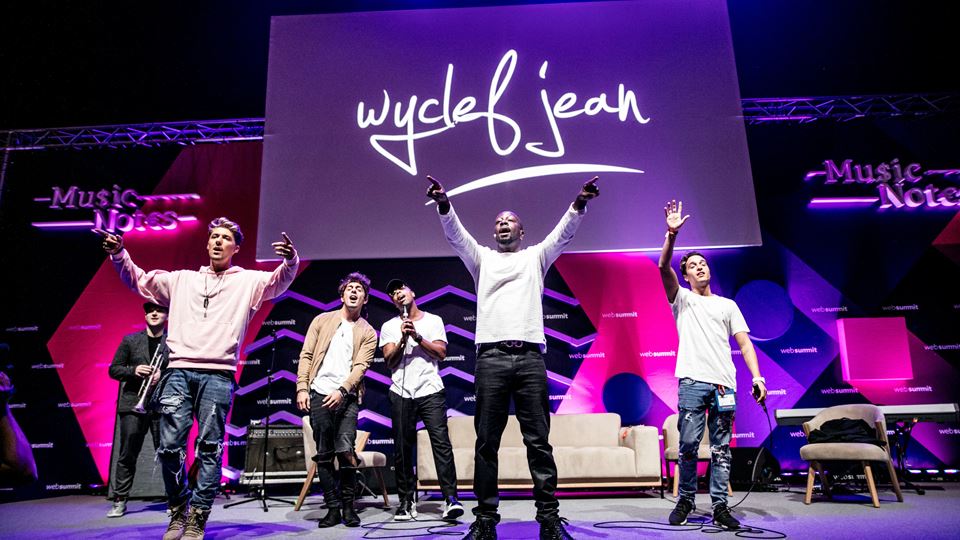 Assiste aqui à aula de produçã... Assiste aqui à aula de produçã...