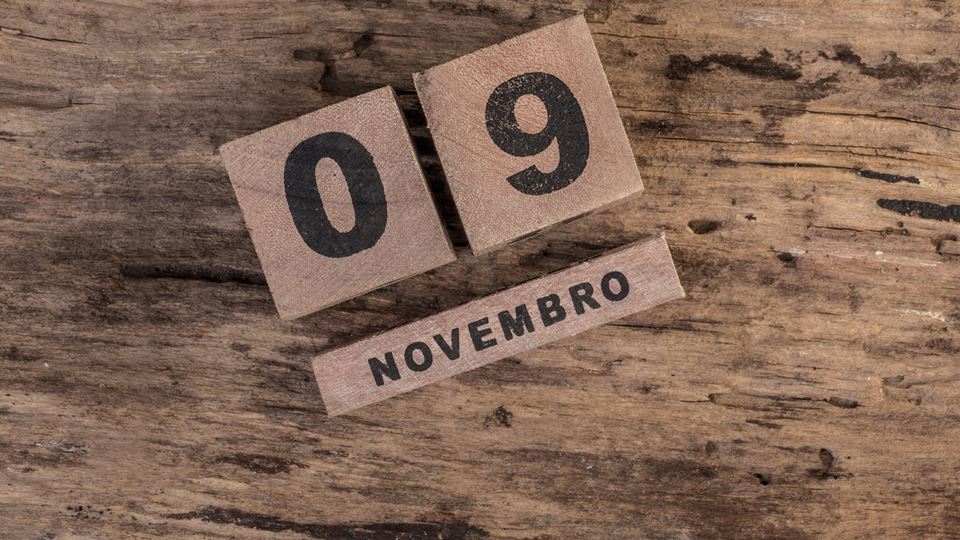 Porque é que novembro se chama...