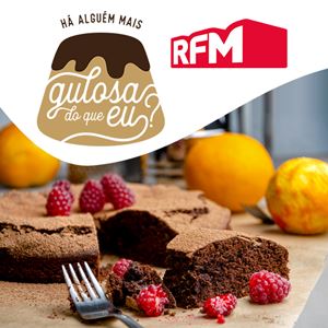 HÁ ALGUÉM MAIS GULOSA DO QUE EU? - BOLO DE CACAU E LARANJA COM FRAMBOESAS (SEM GLÚTEN E SEM AÇÚCAR REFINADO)