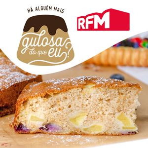 HÁ ALGUÉM MAIS GULOSA DO QUE EU? - BOLO DE MAÇÃ E MIRTILO