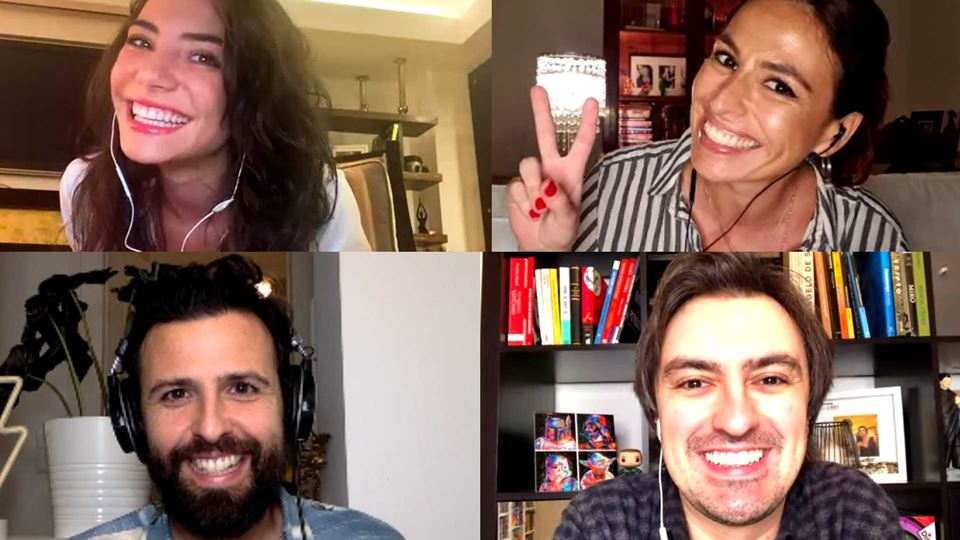 Carolina Carvalho em live no W...