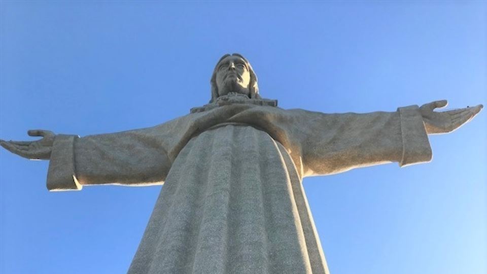 O Cristo que abraça Lisboa O Cristo que abraça Lisboa