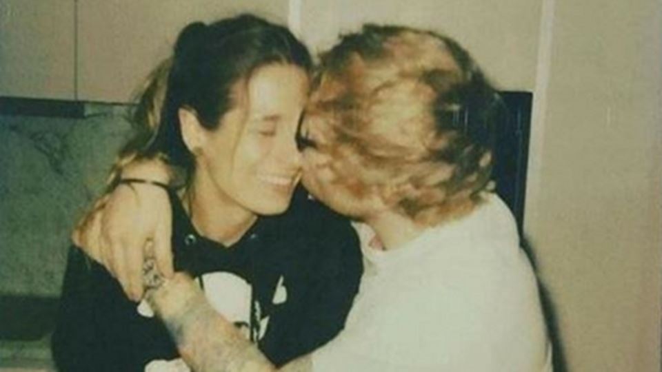 A história de amor de Ed Sheeran