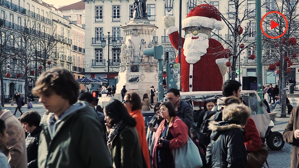 A quem é que deste isto, este ...