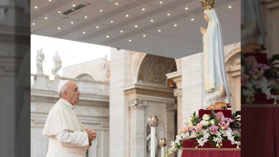 Papa Francisco, olha por nós! Papa Francisco, olha por nós!