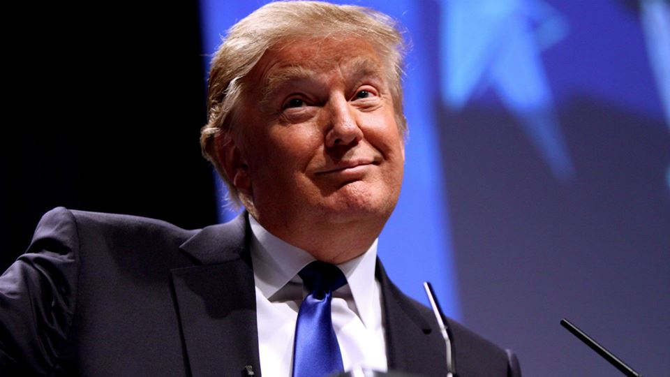 Donald Trump está nomeado para...