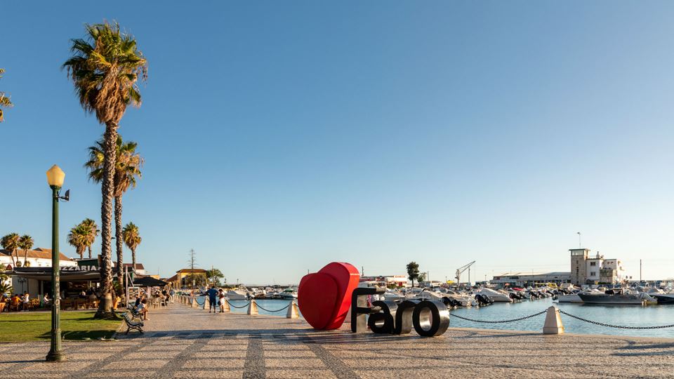 Faro ganhou uma distinção que ...