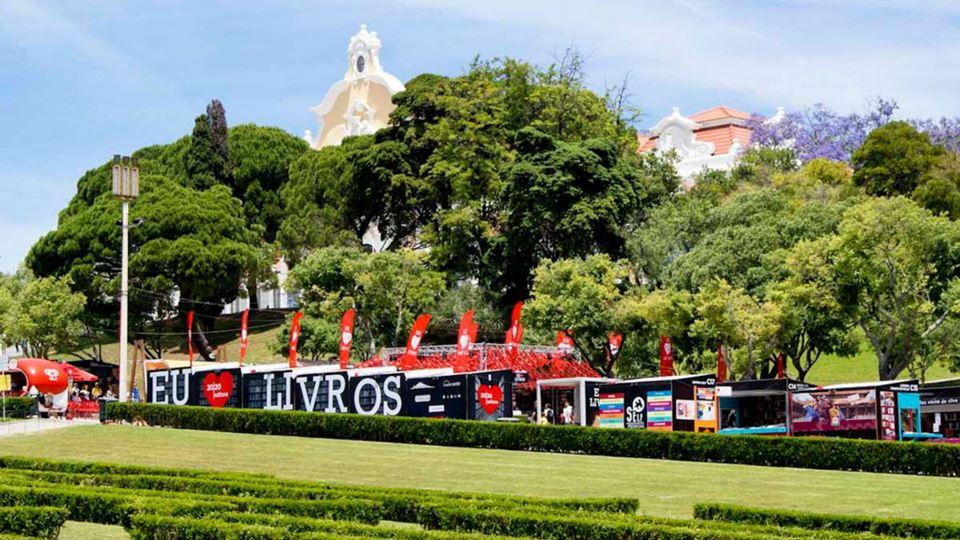 Afinal, há Feira do Livro este...