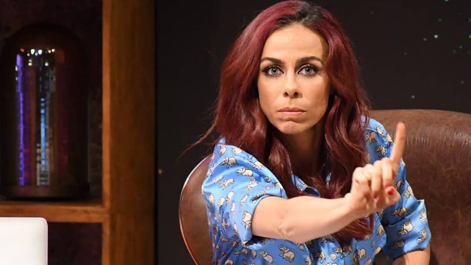 Esta é a apresentadora que vai...