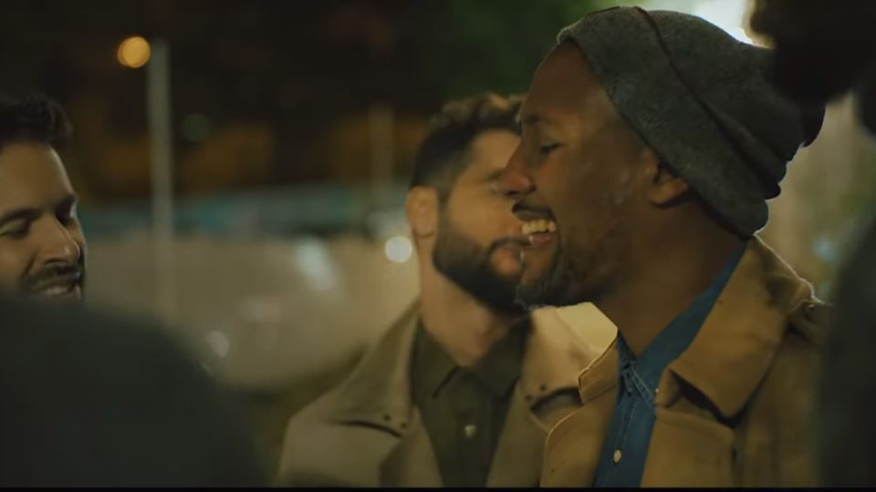 Quem é o ator que leva a Peito...