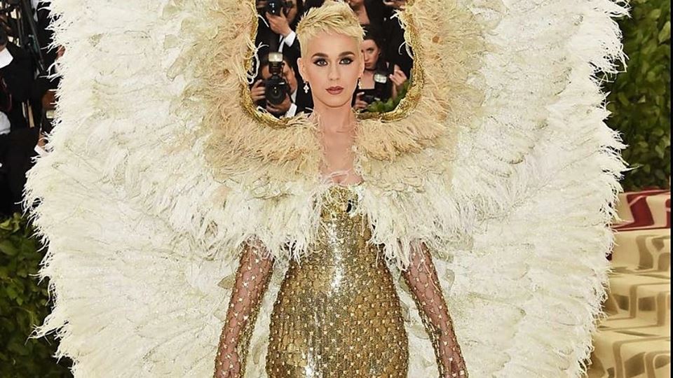 Os vestidos que foram à Gala d...