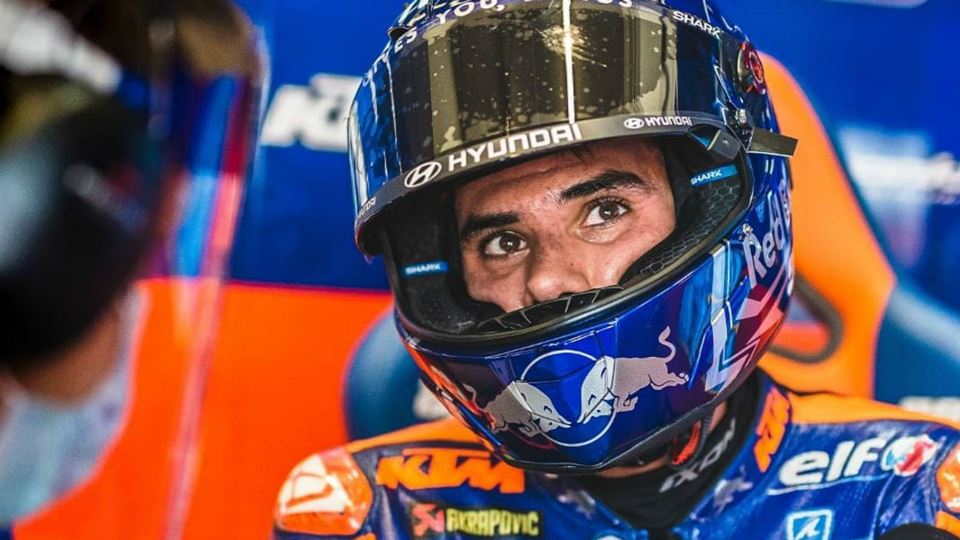 Miguel Oliveira faz história e...