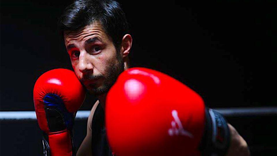 Pedro Kol campeão de kickboxing Pedro Kol campeão de kickboxing