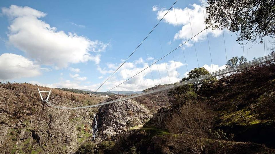 Ponte pedonal suspensa em Arouca Ponte pedonal suspensa em Arouca