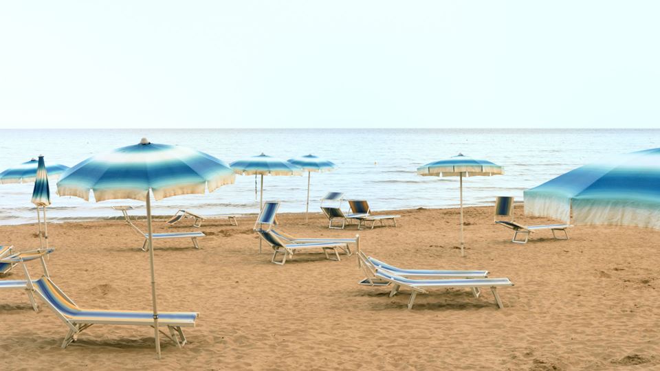 Praias com distanciamento social Praias com distanciamento social