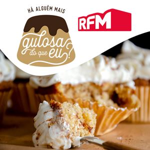 HÁ ALGUÉM MAIS GULOSA DO QUE EU? - QUEQUES DE ABÓBORA E CHOCOLATE COM QUEIJO CREME (SEM AÇÚCAR REFINADO) HÁ ALGUÉM MAIS GULOSA DO QUE EU? - QUEQUES DE ABÓBORA E CHOCOLATE COM QUEIJO CREME (SEM AÇÚCAR REFINADO)