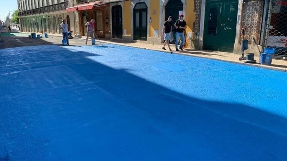 Há uma rua azul em Lisboa que ... Há uma rua azul em Lisboa que ...