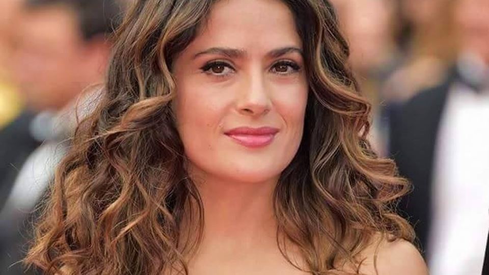 Que idade dás a Salma Hayek? O...