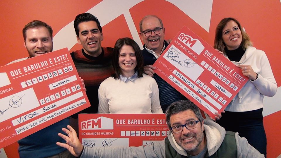 Telefonaram, acertaram e ganha... Telefonaram, acertaram e ganha...