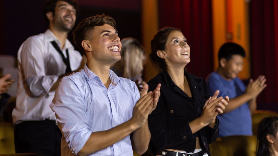Teatro de S. João oferece bilh... Teatro de S. João oferece bilh...