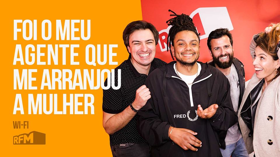 FOI O MEU AGENTE QUE ME ARRANJ...